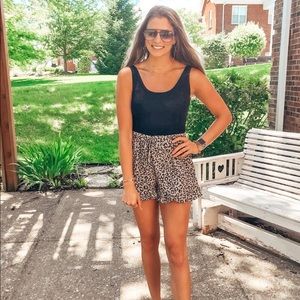 AMERICAN EAGLE LEOPARD SHORTS